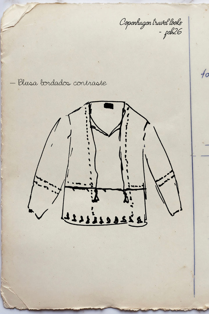 CONTRAST EMBROIDERED BLOUSE