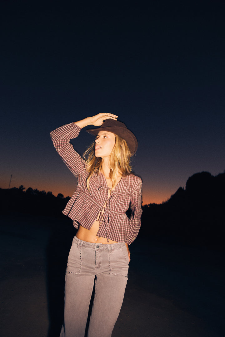 Gathered blouse with bows