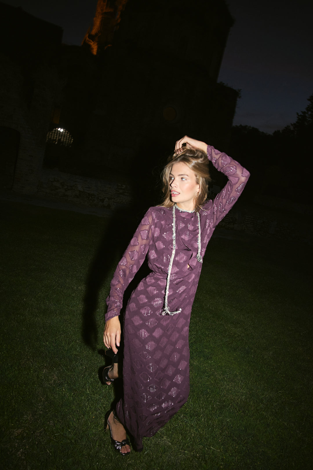 VESTIDO MIDI ABERTURA AMINA