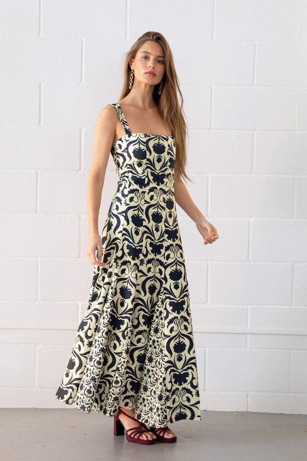 GODETS ROMINA MIDI DRESS