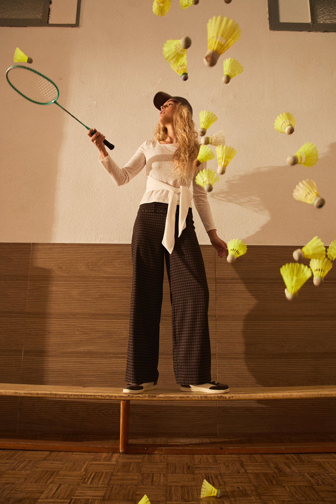 PANTALON ANCHO TACHAS CUADROS