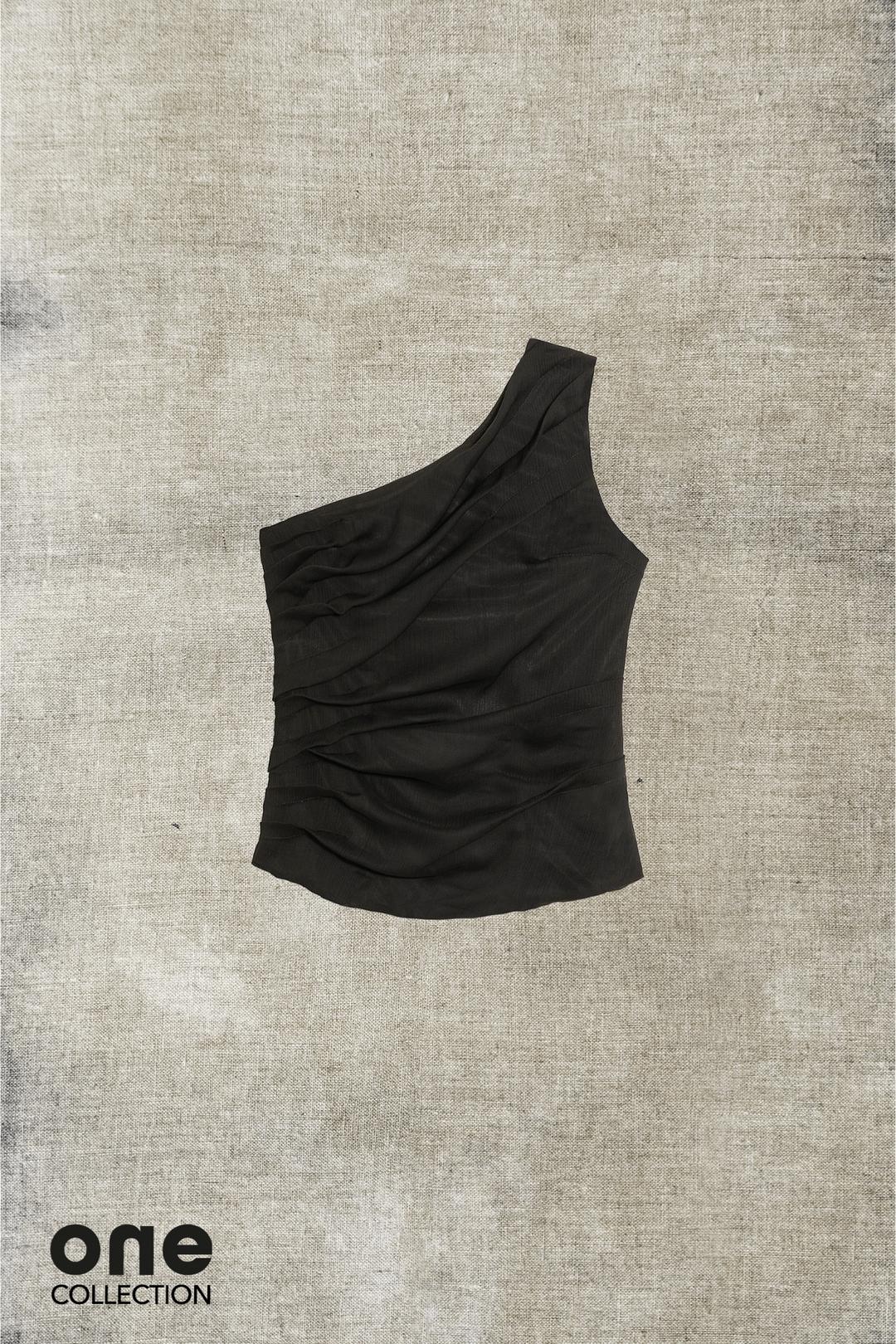 ASYMMETRICAL TOP CARLA