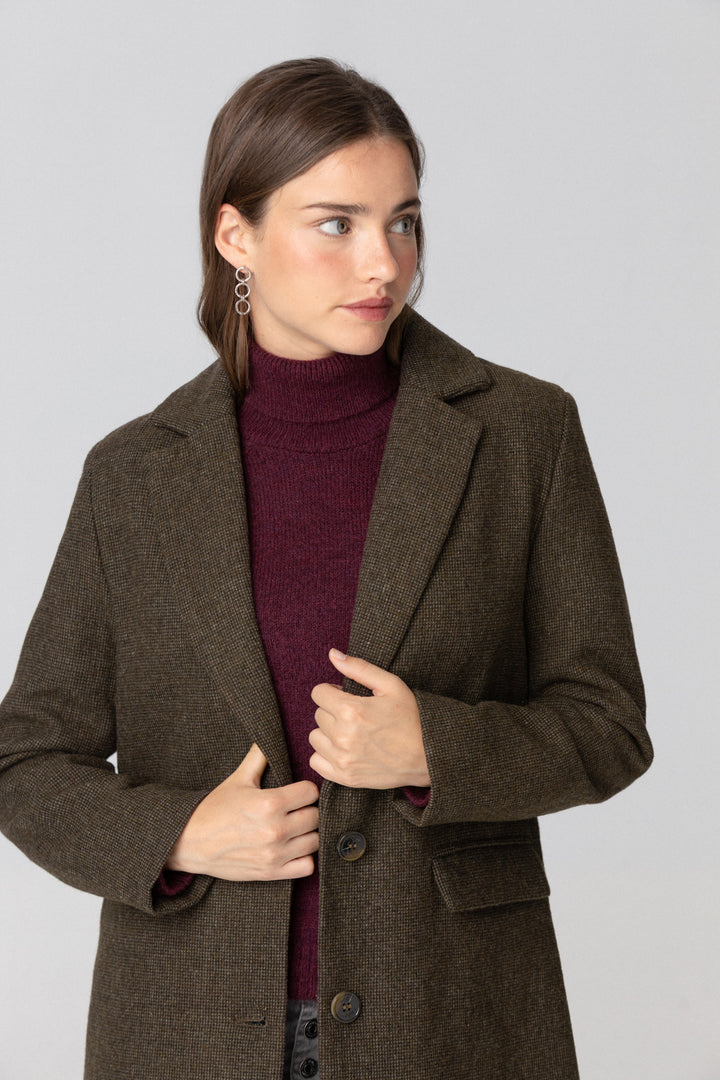 STRAIGHT TAILORED COAT