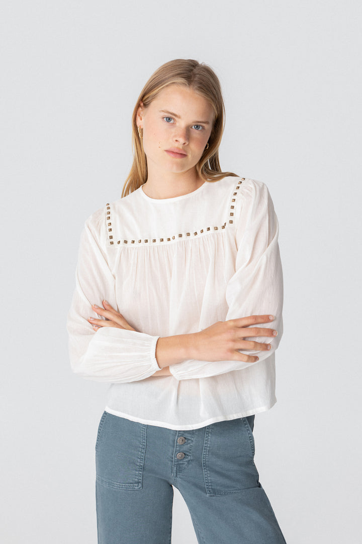 COTTON BLOUSE WITH STUDS
