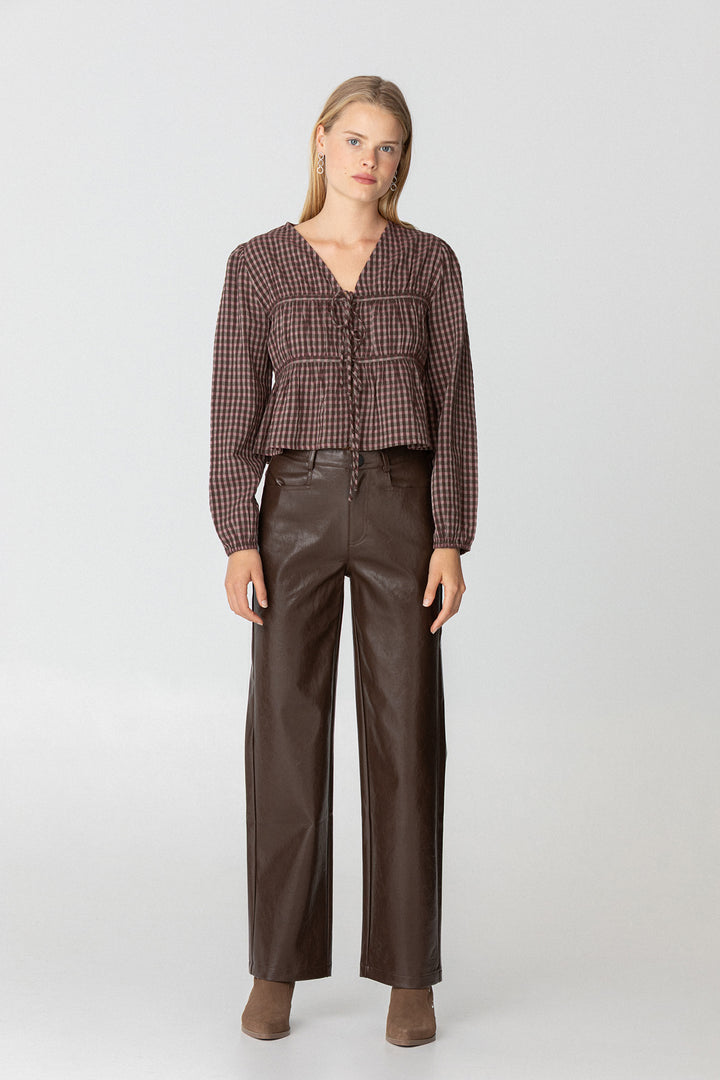 Gathered blouse with bows