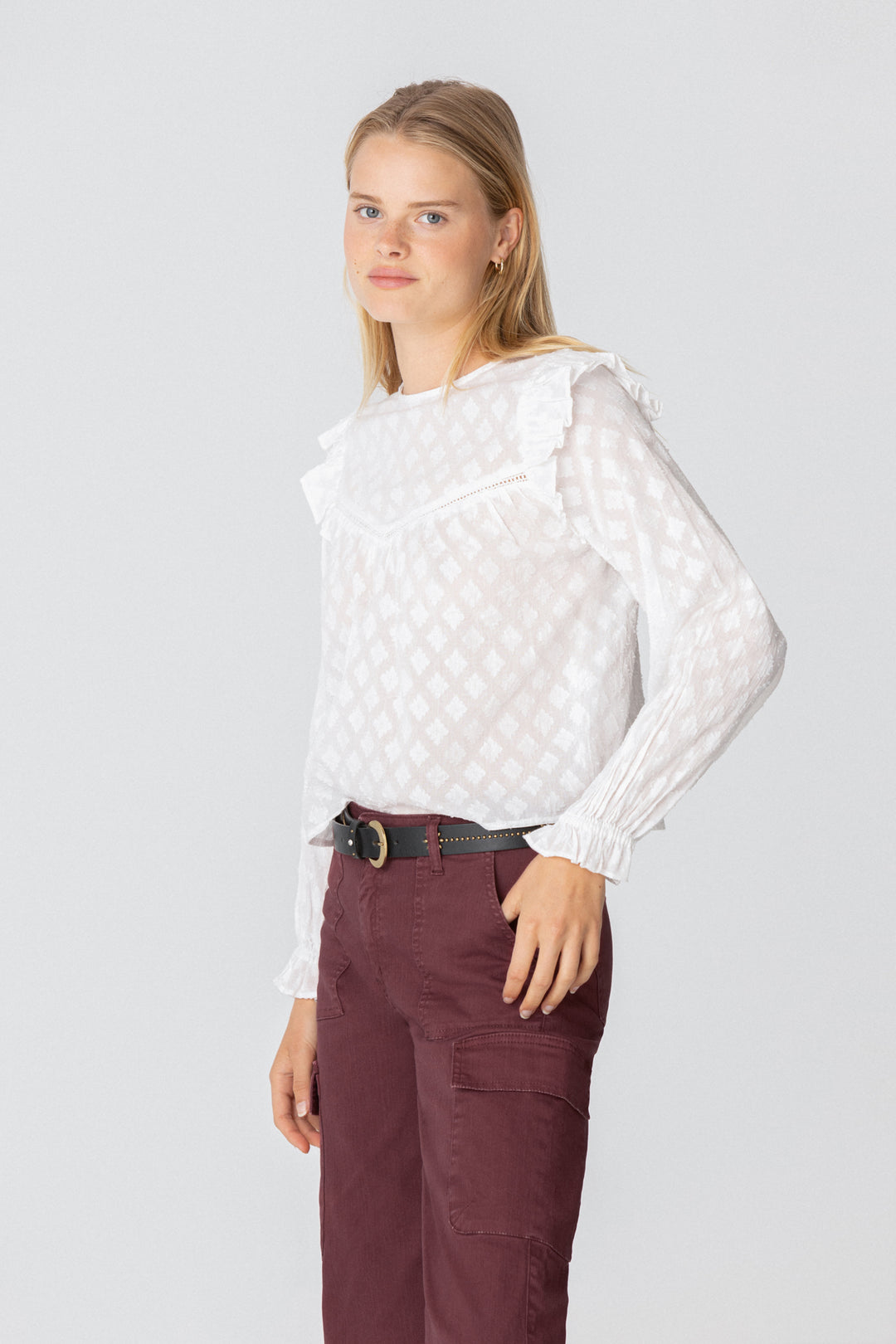 STRUCTURED RUFFLE BLOUSE