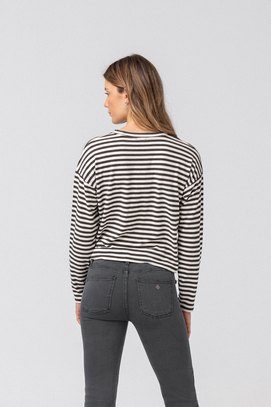 Long-sleeved striped T-shirt