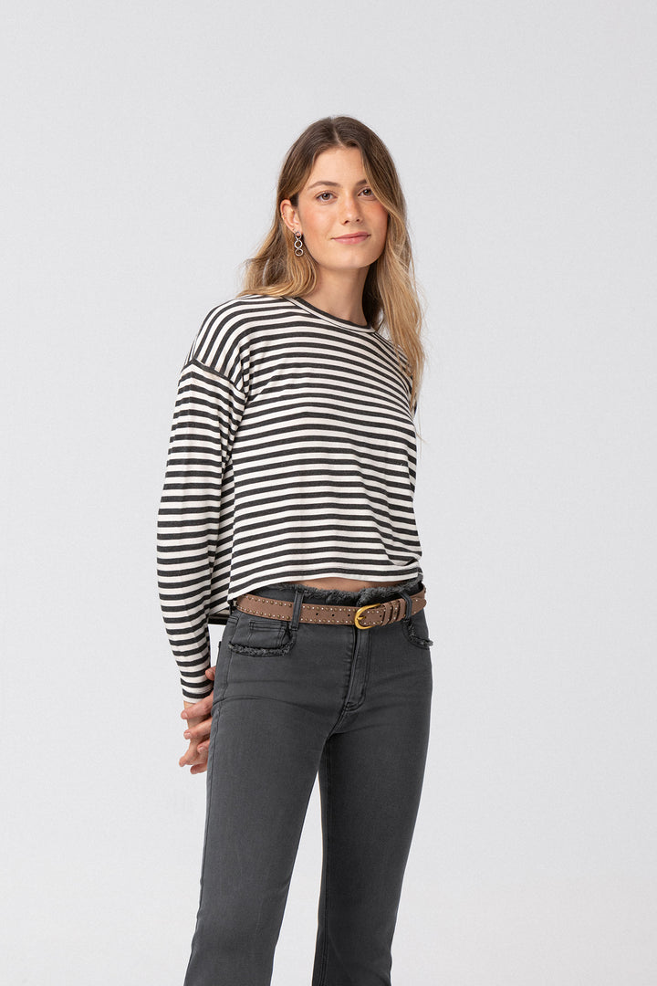 Long-sleeved striped T-shirt