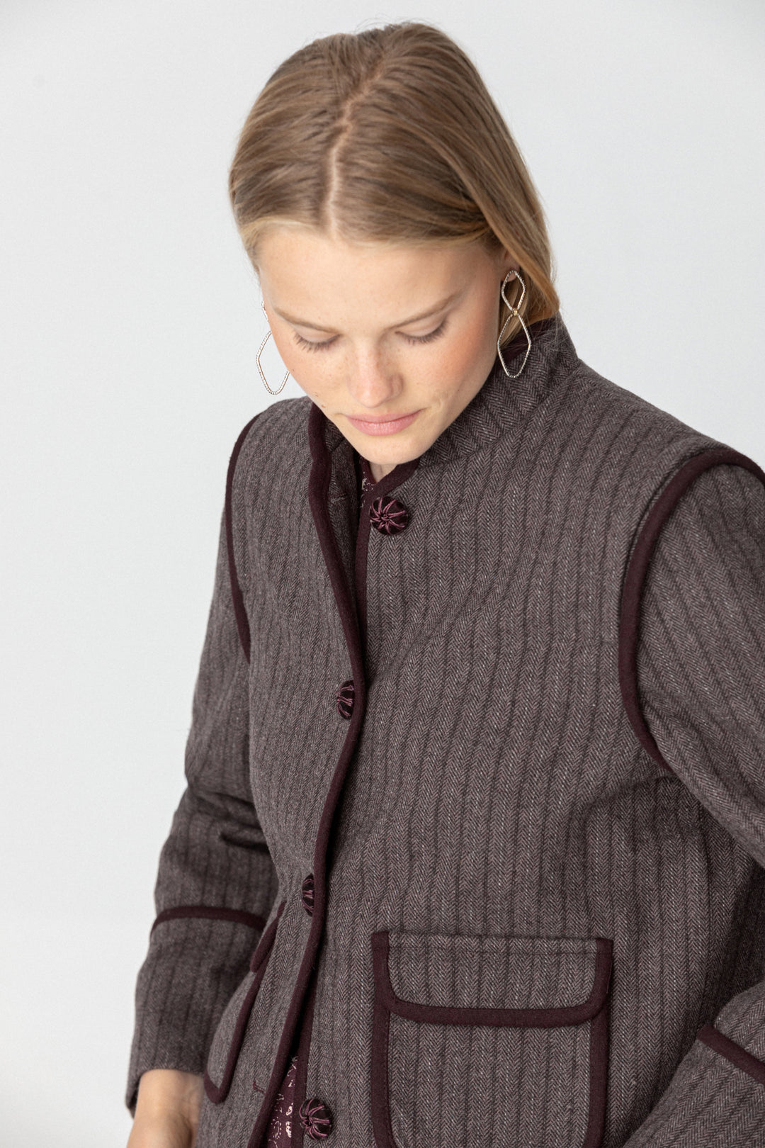 CHAQUETA AUSTRIACA RAYAS ESPIGA