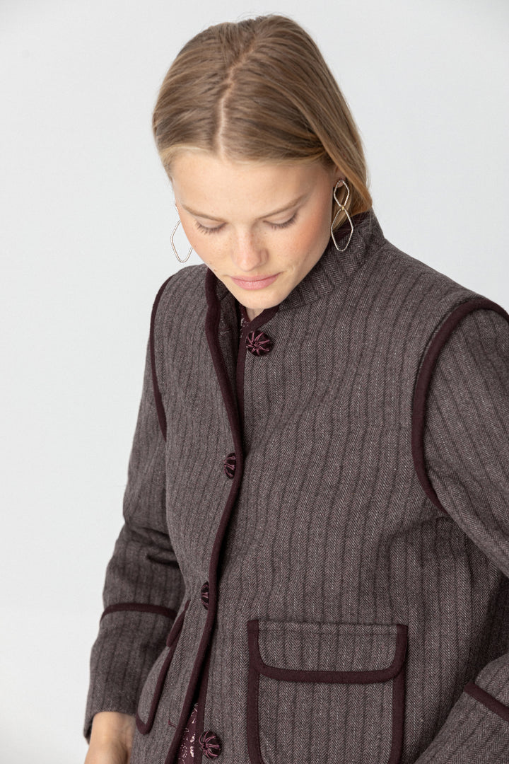 CHAQUETA AUSTRIACA RAYAS ESPIGA