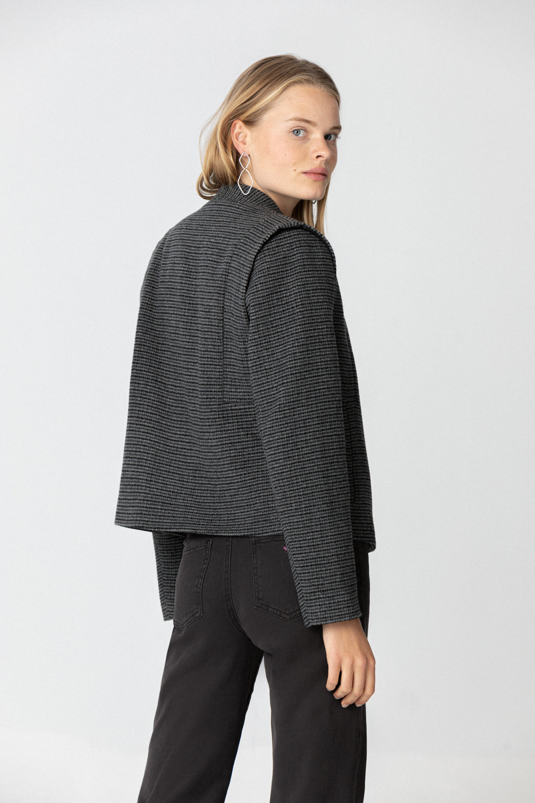 HOUNDSTOOTH SHOULDER JACKET