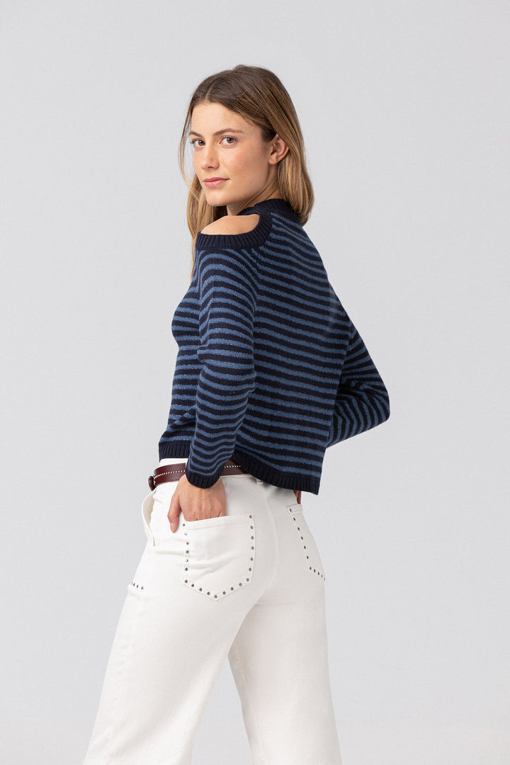 CULOTTE JEANS WITH STUDDED POCKET