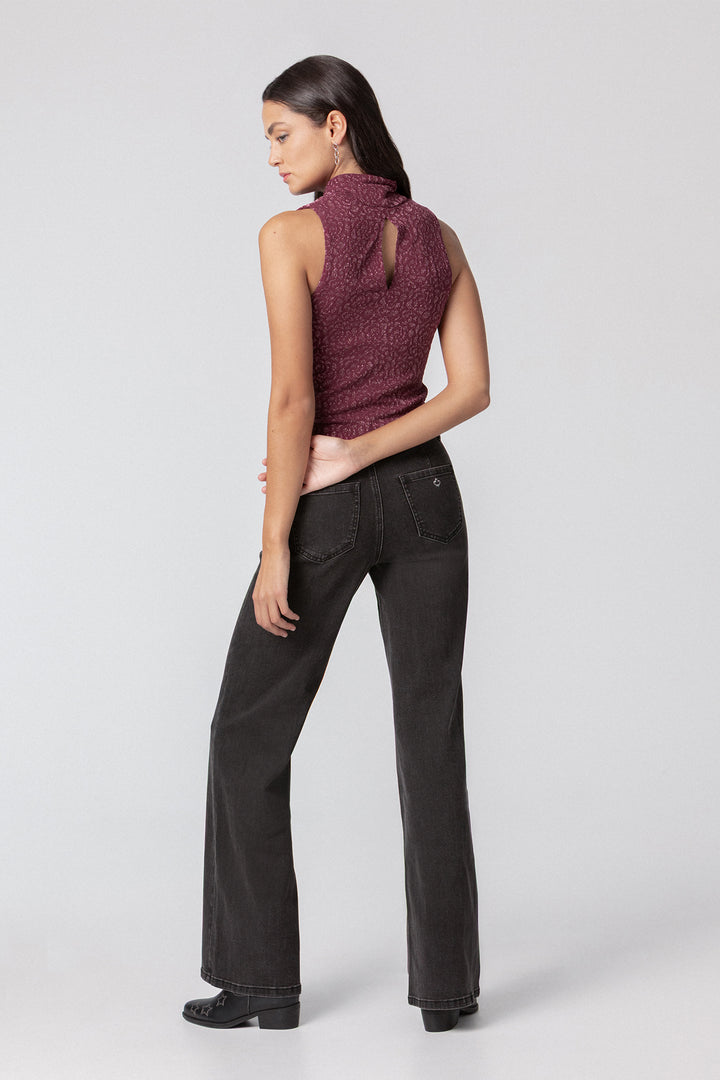 WIDELEG JEANS WITH SHIMMER