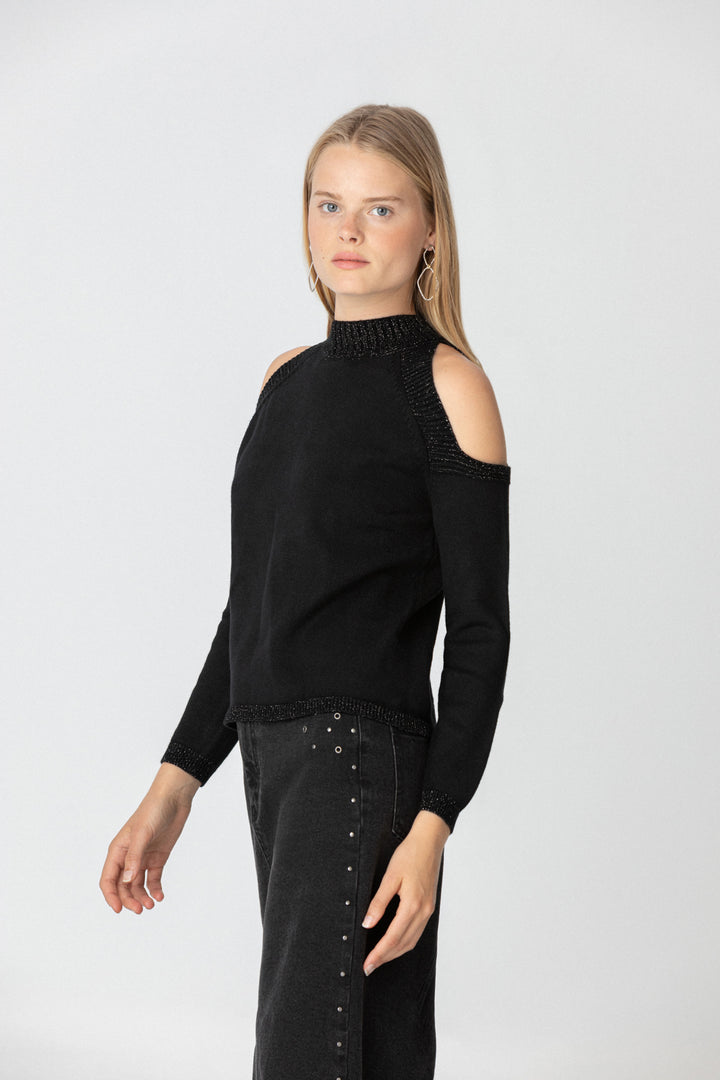 CAMISOLA COM ABERTURAS DE LUREX