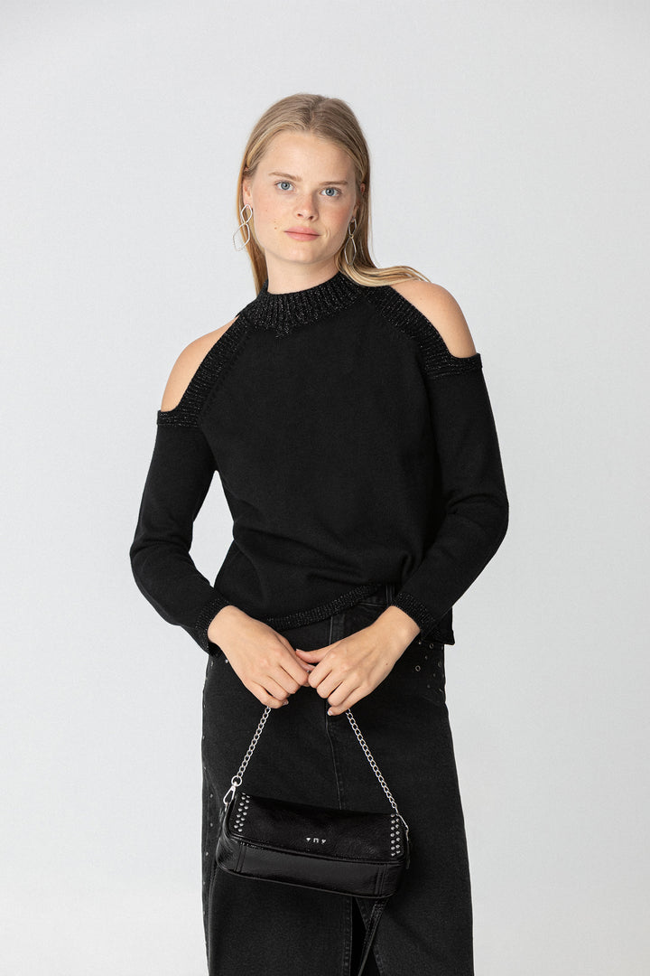 CAMISOLA COM ABERTURAS DE LUREX