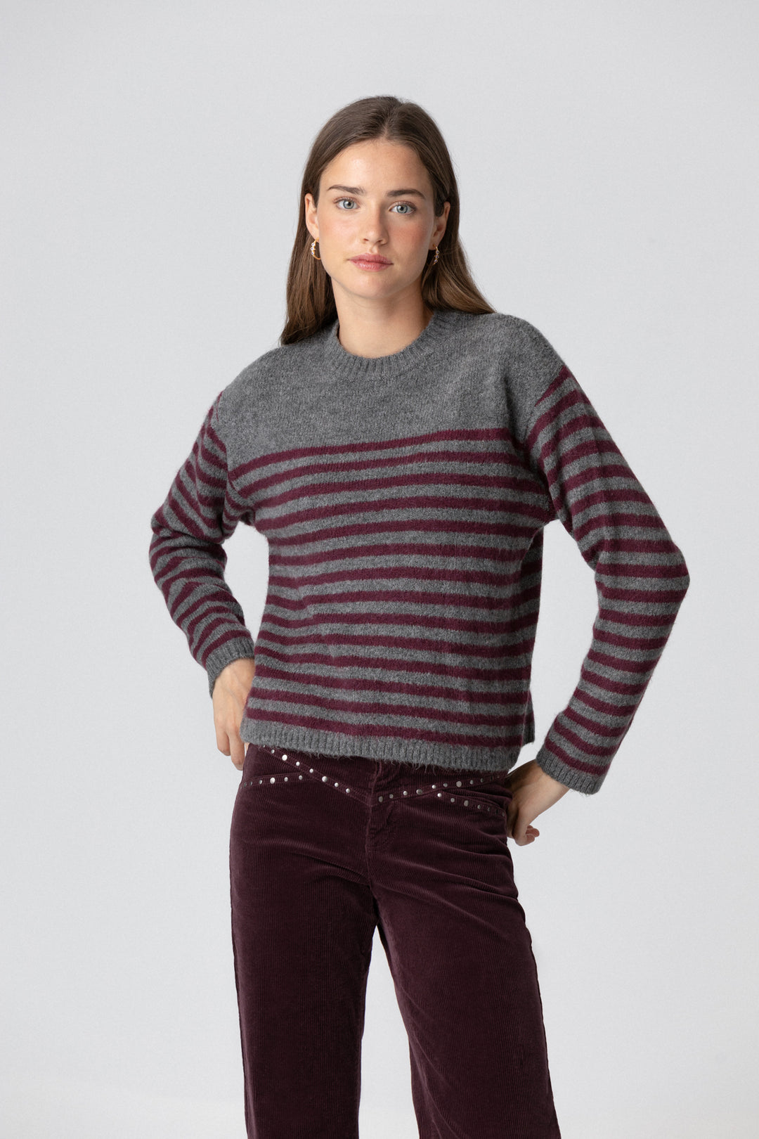 JERSEY COM GOLA BOXE LISTRADA