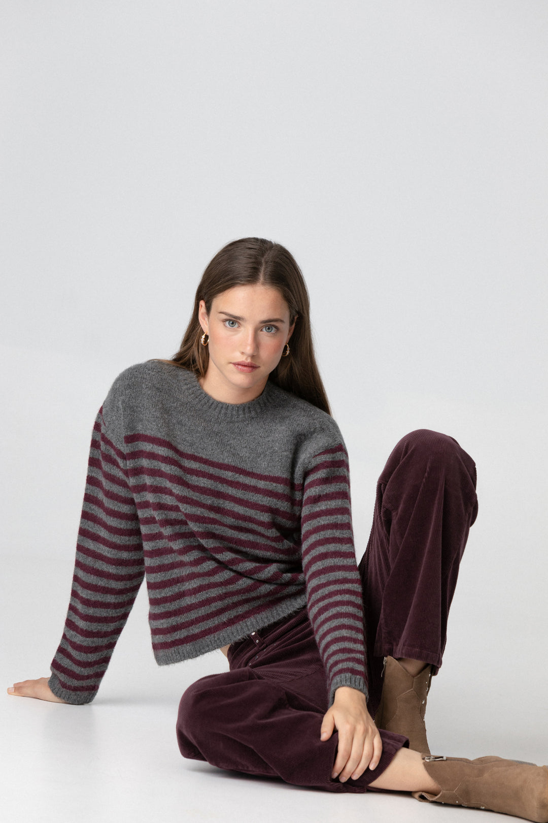 JERSEY COM GOLA BOXE LISTRADA