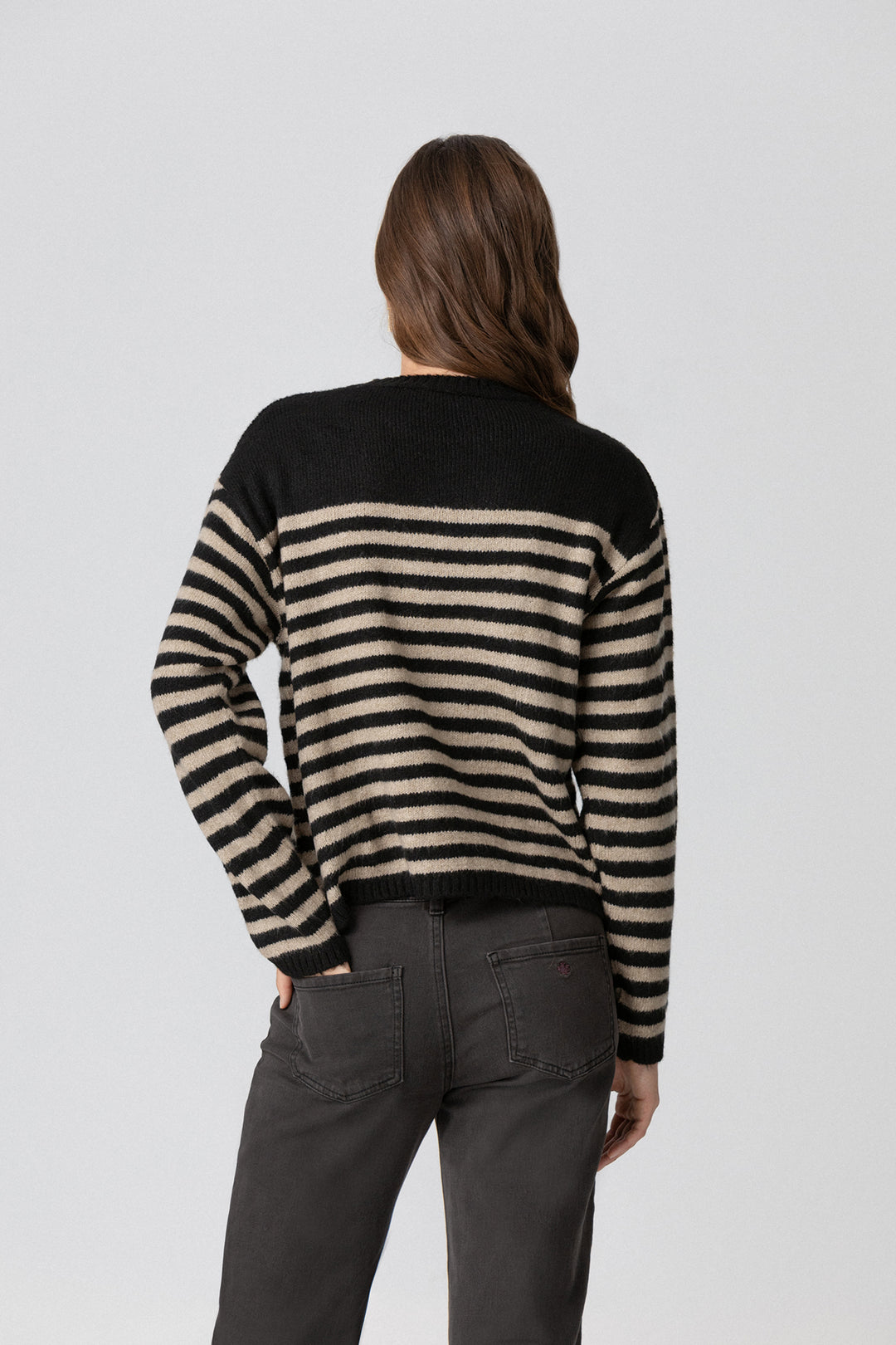 JERSEY COM GOLA BOXE LISTRADA