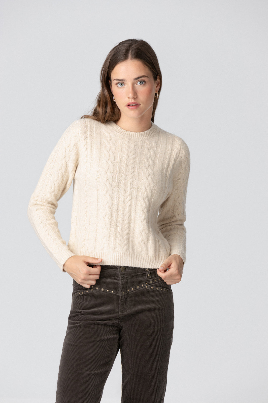 SWEATER DE GOLA BOX COM TRANÇA