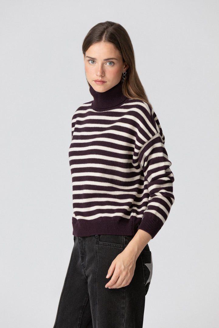 SWEATER LISTRADO VIRADO