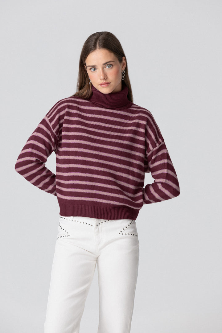 JERSEY CUELLO VUELTO RAYAS