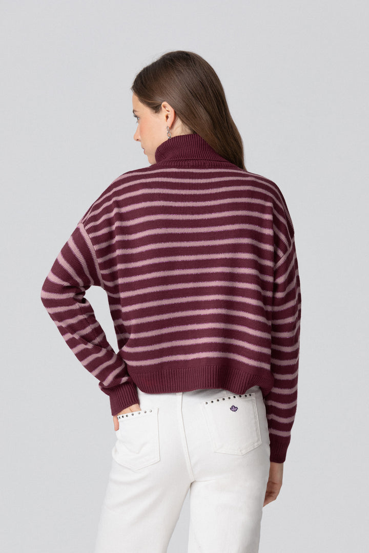 JERSEY CUELLO VUELTO RAYAS