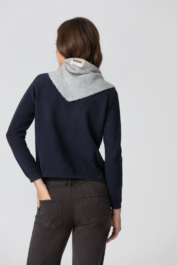 SWEATER COM DETALHES EM LUREX