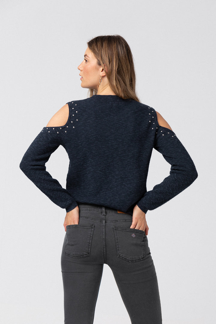 BLUSA DE JERSEY COM ABERTURAS COM TAPETES