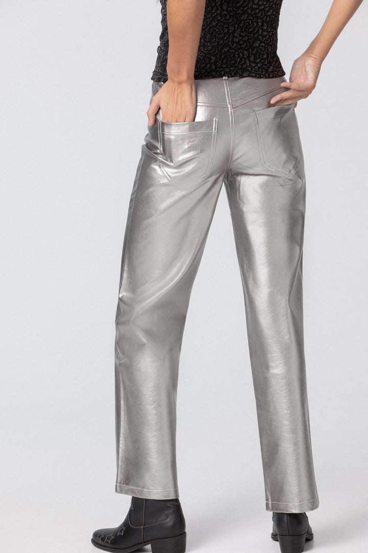 PANTALON RECTO EFECTO PIEL