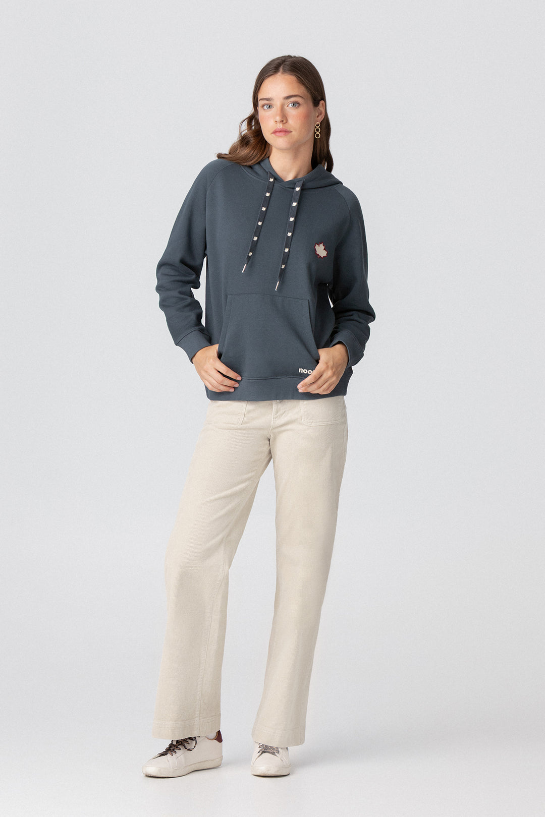 SUDADERA CAPUCHA HOJA