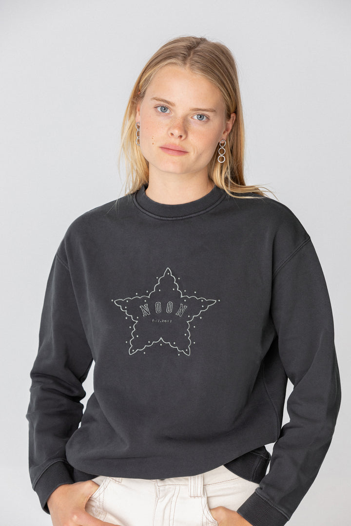 Moletom com estampa de estrelas