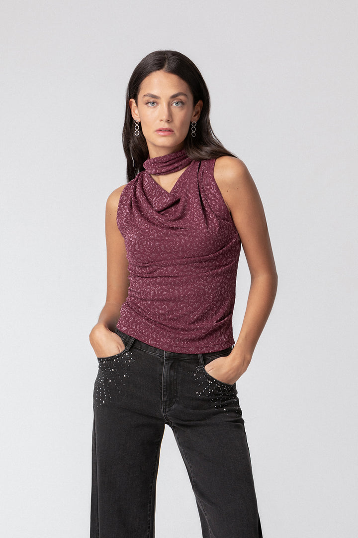 TOP DRAPEADO JACQUARD