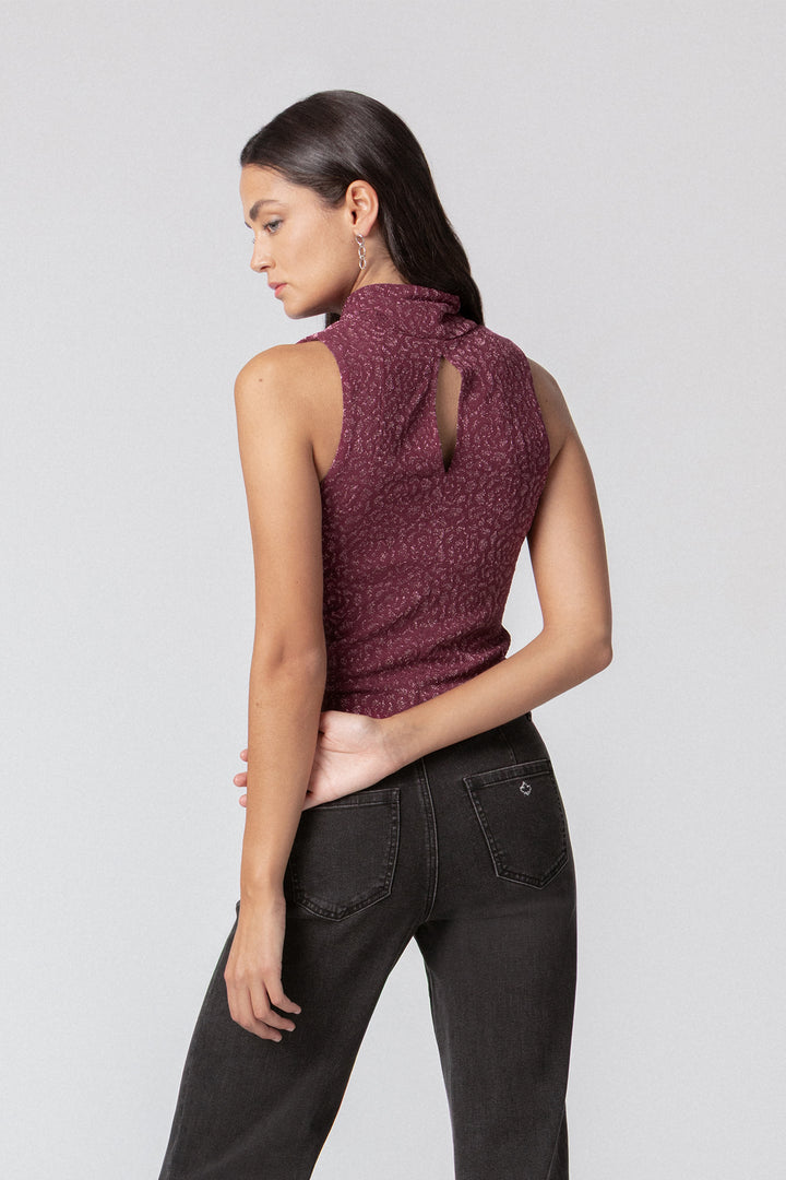 TOP DRAPEADO JACQUARD