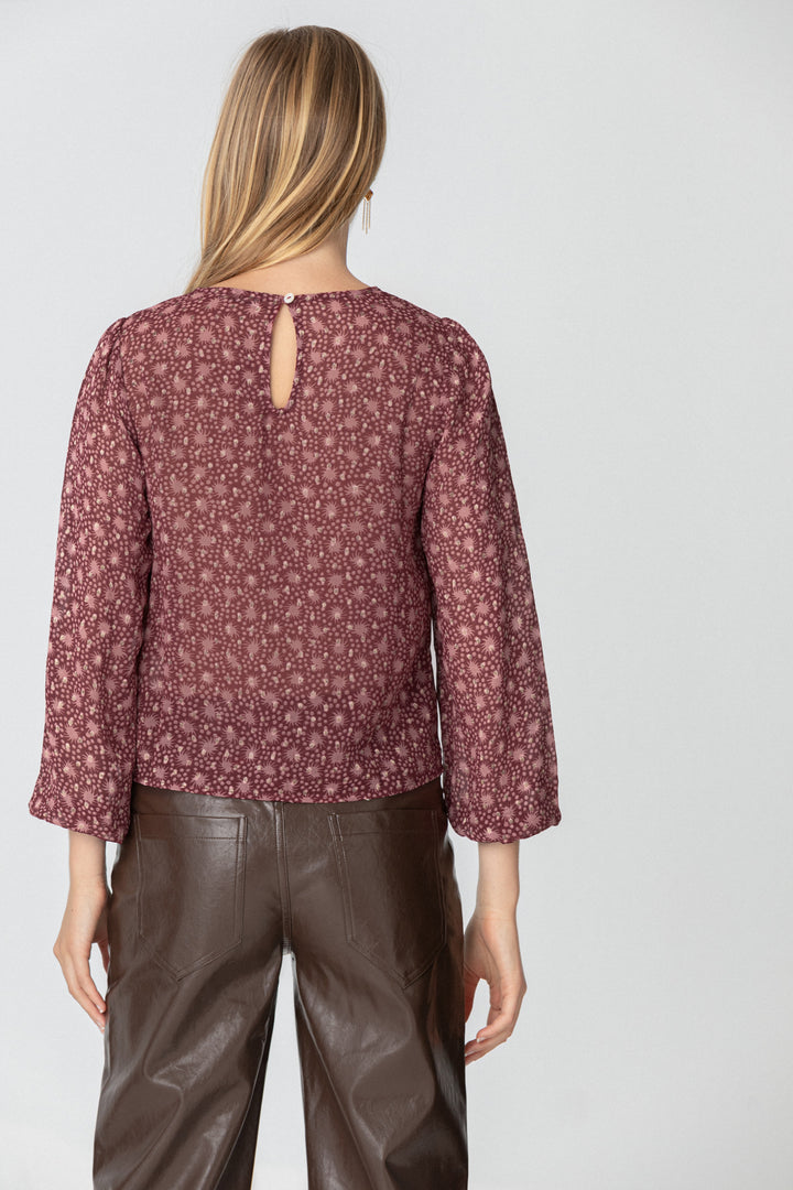 TOP ESTAMPADO ABERTURA