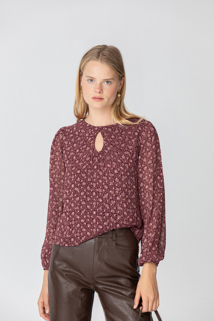 TOP ESTAMPADO ABERTURA