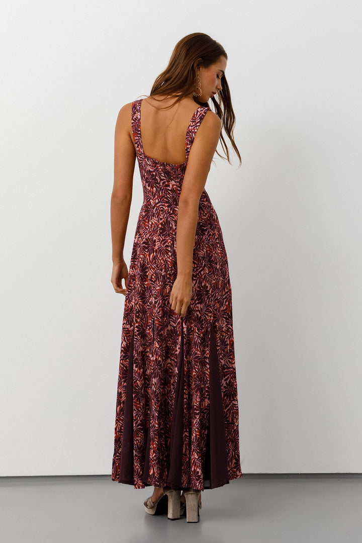 VESTIDO MIDI GODETS ADELA