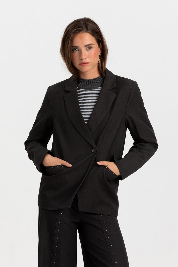 BLAZER DETALLE TACHAS