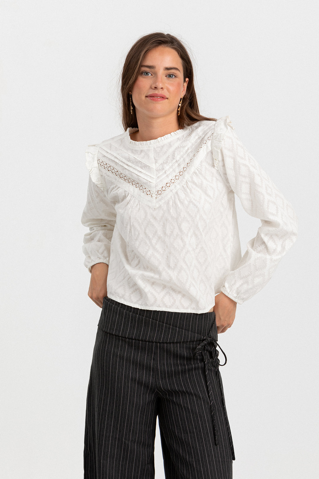 BLUSA CANESU ENTREDOS