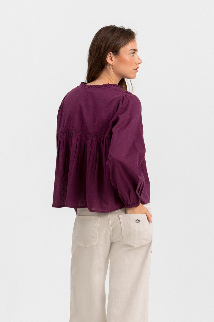 BLUSA FRUNCIDA ENTREDOS