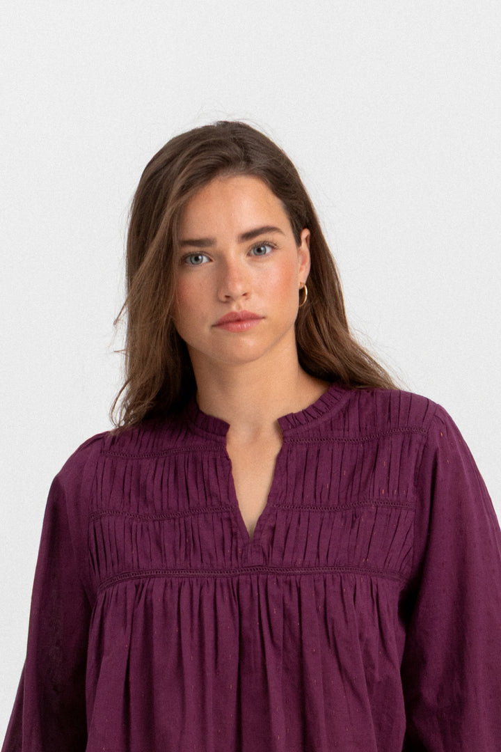 BLUSA FRUNCIDA ENTREDOS