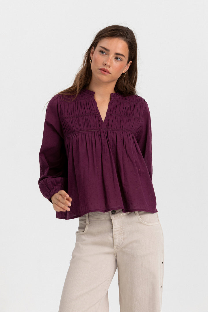 BLUSA FRUNCIDA ENTREDOS