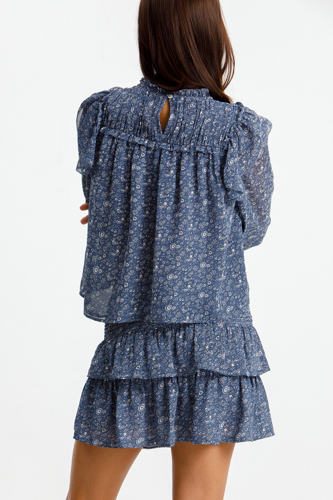 BLUSA VOLANTES ESTAMPADA