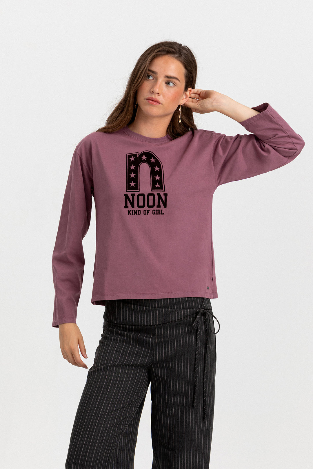 CAMISETA NOON FLOCADO