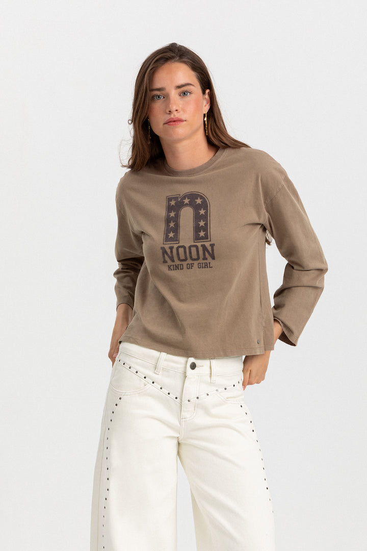 CAMISETA NOON FLOCADO
