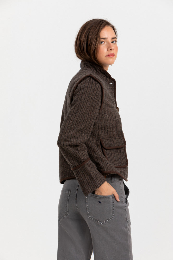 CHAQUETA AUSTRIACA RAYAS ESPIGA
