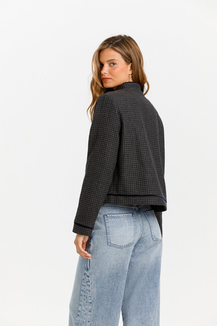 CHAQUETA CROPPED PATA DE GALLO