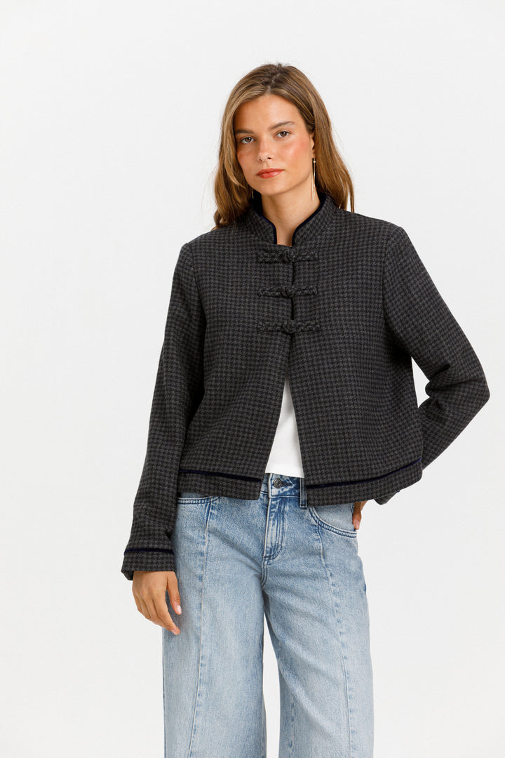CHAQUETA CROPPED PATA DE GALLO