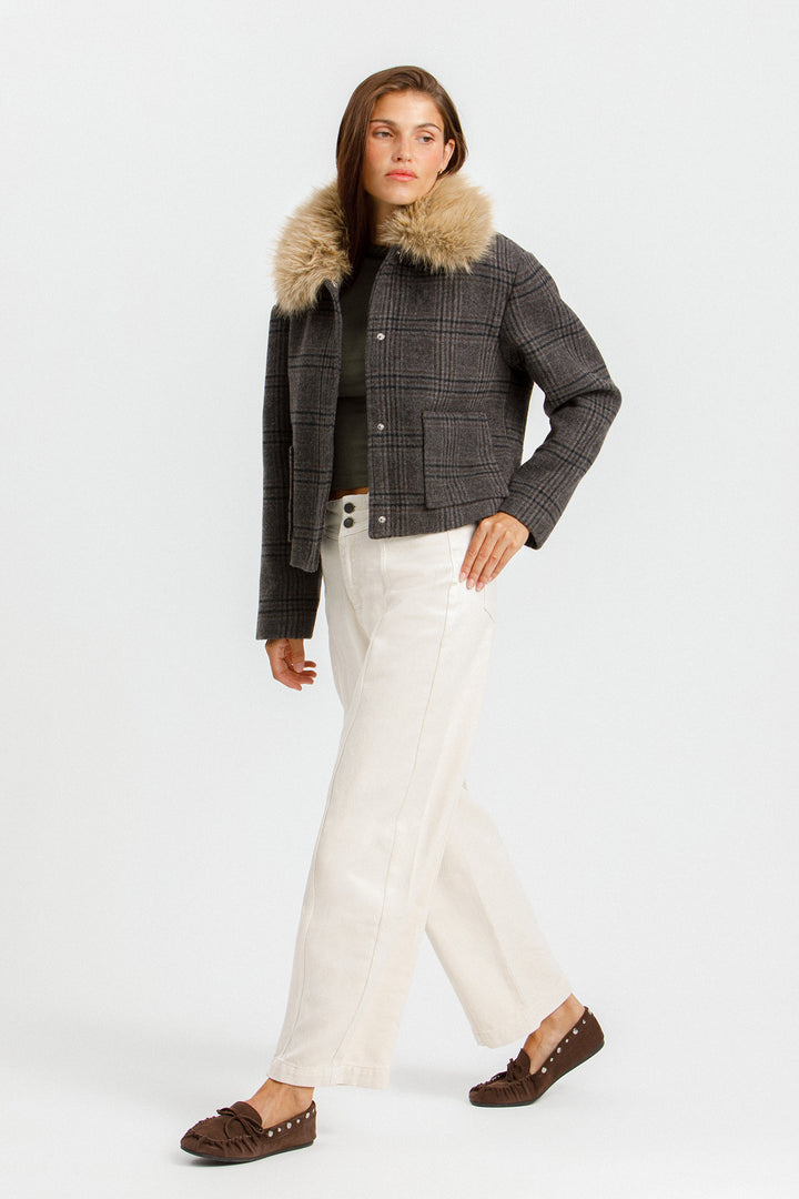 CHAQUETA CUADROS CUELLO PELO