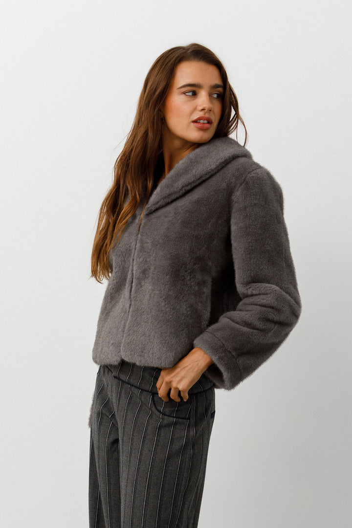CHAQUETA PELO CUELLO