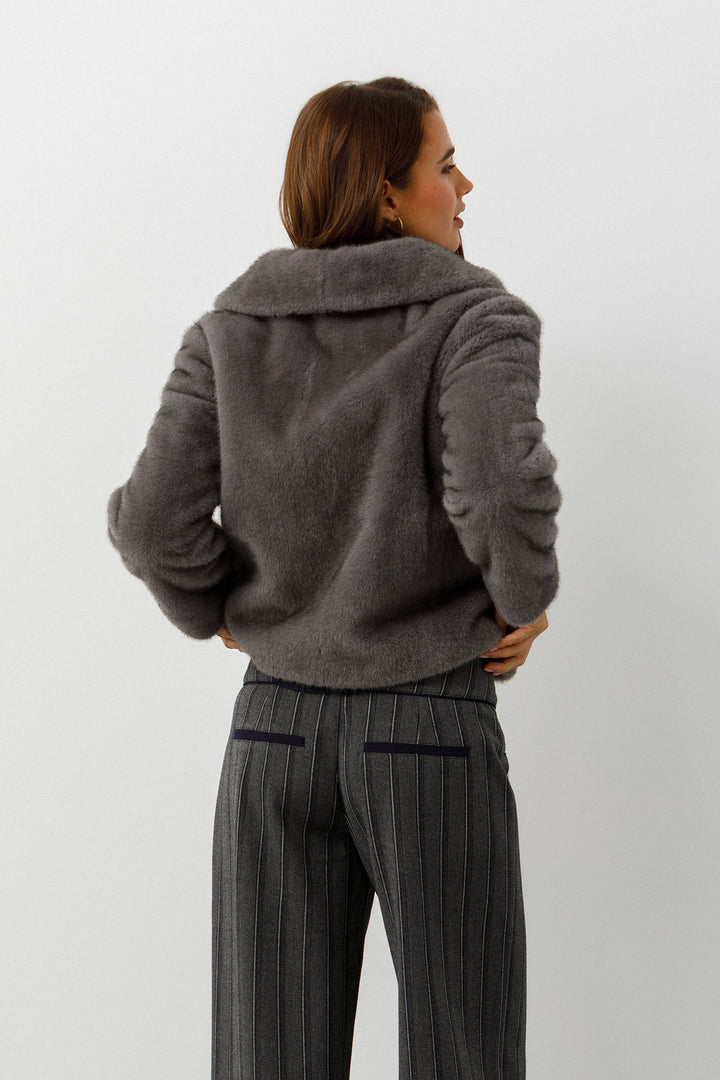 CHAQUETA PELO CUELLO